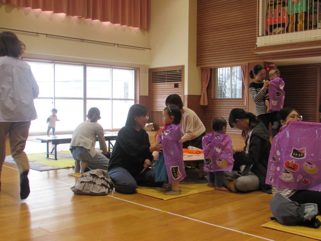 園開放「親子でハロウィンパーティー」