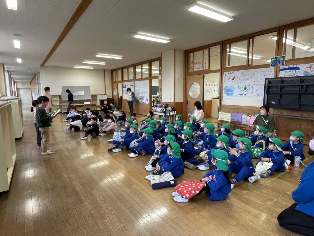 日進小１年生とのなかよし交流